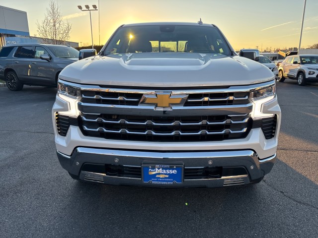 2022 Chevrolet Silverado 1500 LTZ 3