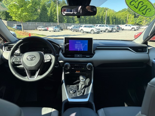 ToyotaRAV437