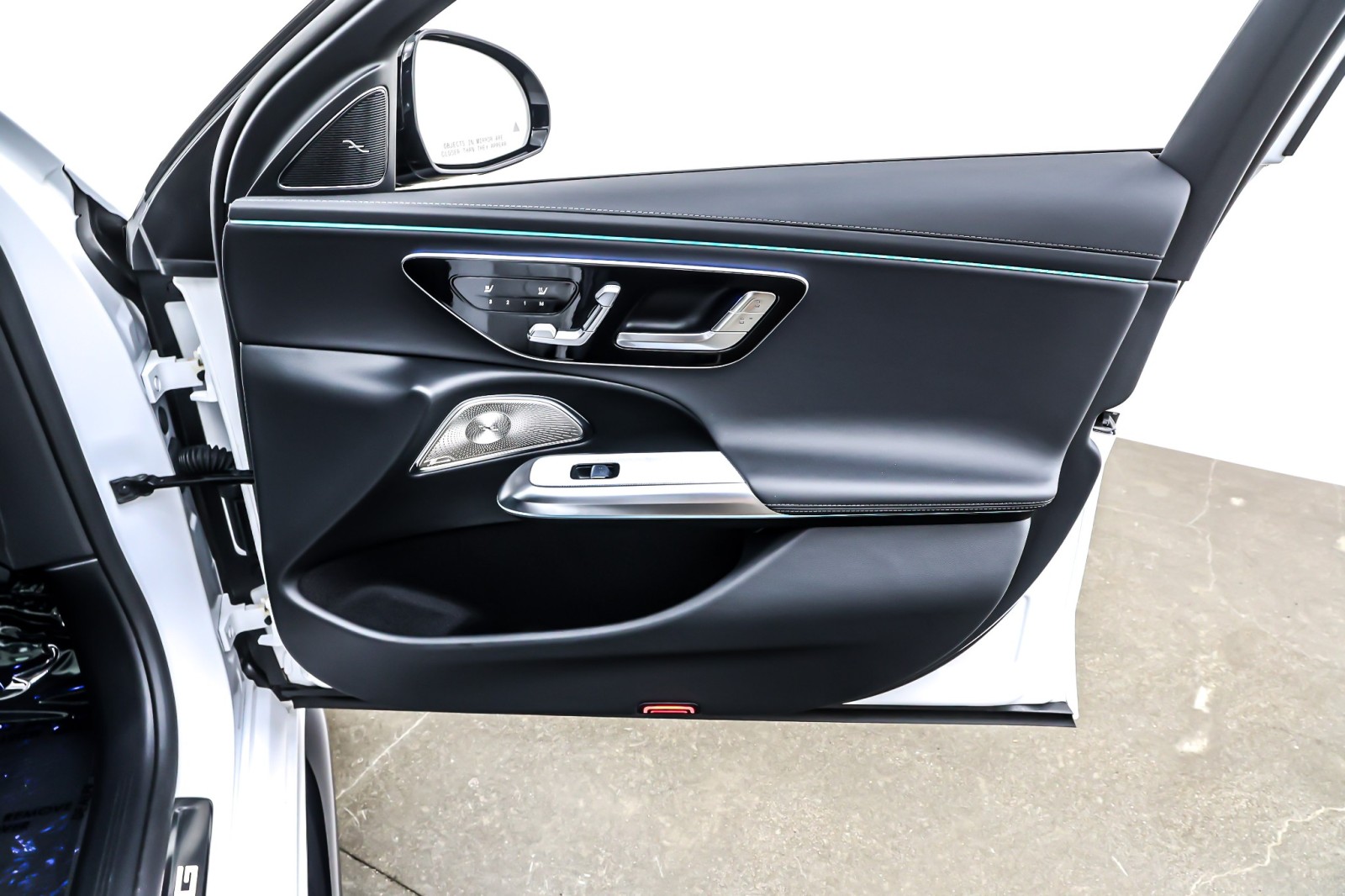 Certified Used 2026 MANUFAKTUR Moonlight White Magno Mercedes-Benz AMG® E 53 E 4MATIC+ Sedan image 26