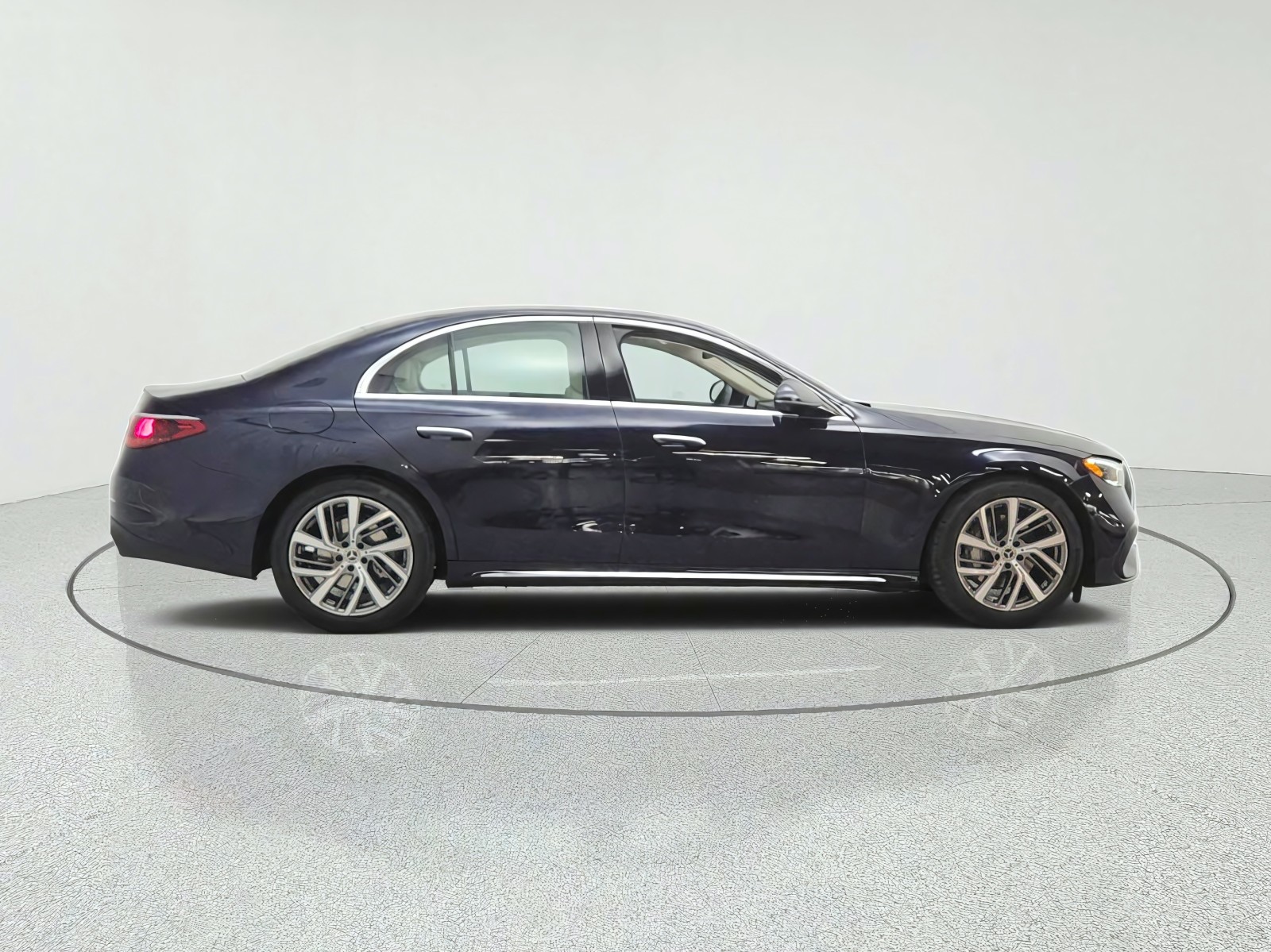 New 2027 Nautical Blue Metallic Mercedes-Benz E 350 RWD Sedan image 4