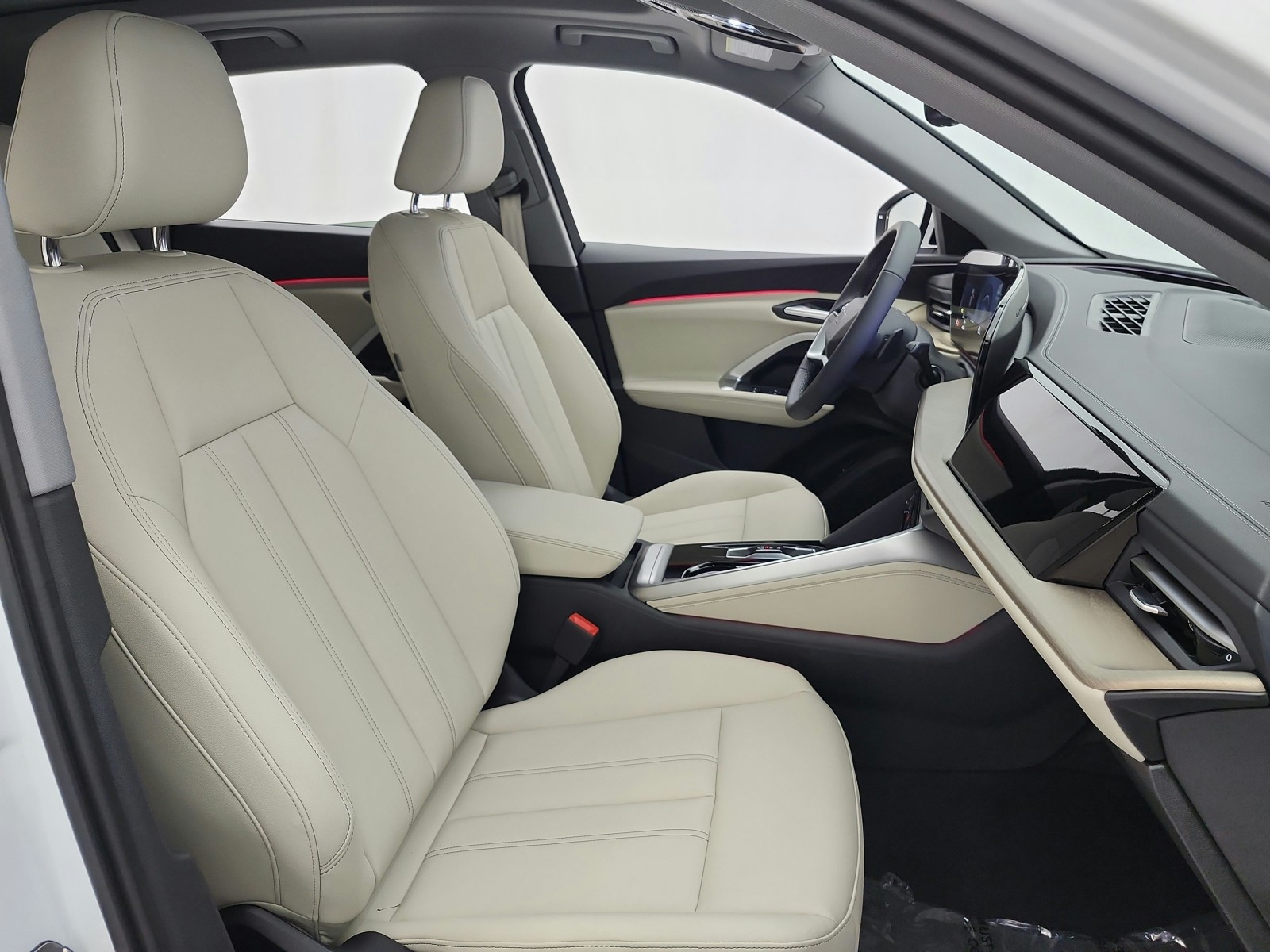 New 2026 Arkona White Audi Premium 2.0 TFSI quattro image 14