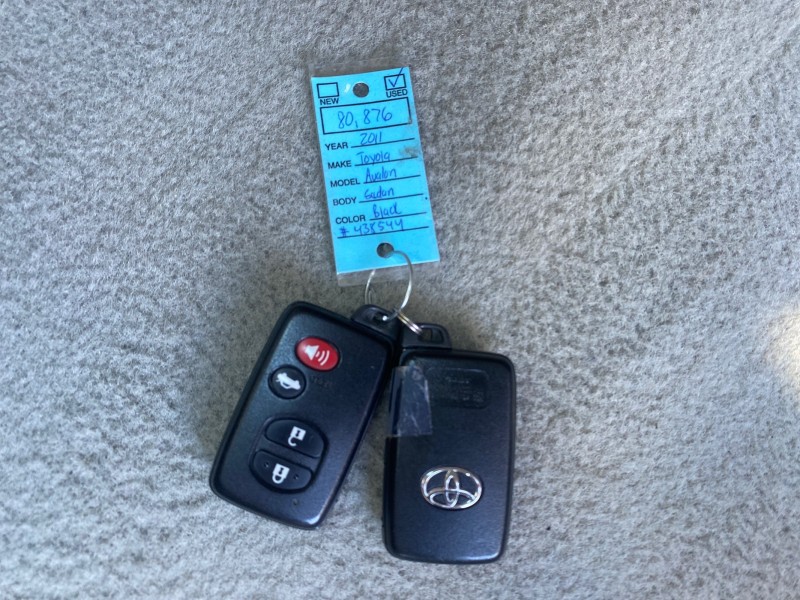 2011 Toyota Avalon Limited LOW MILES 80,879 in ,