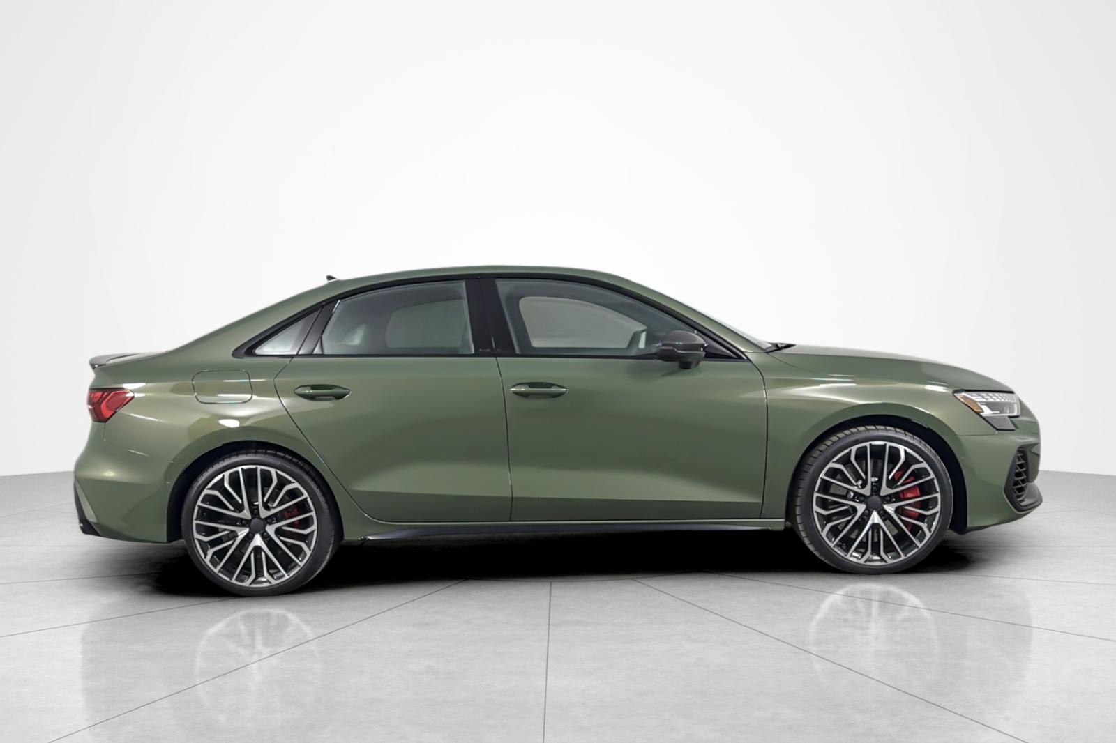 New 2026 District Green Metallic Audi quattro image 7
