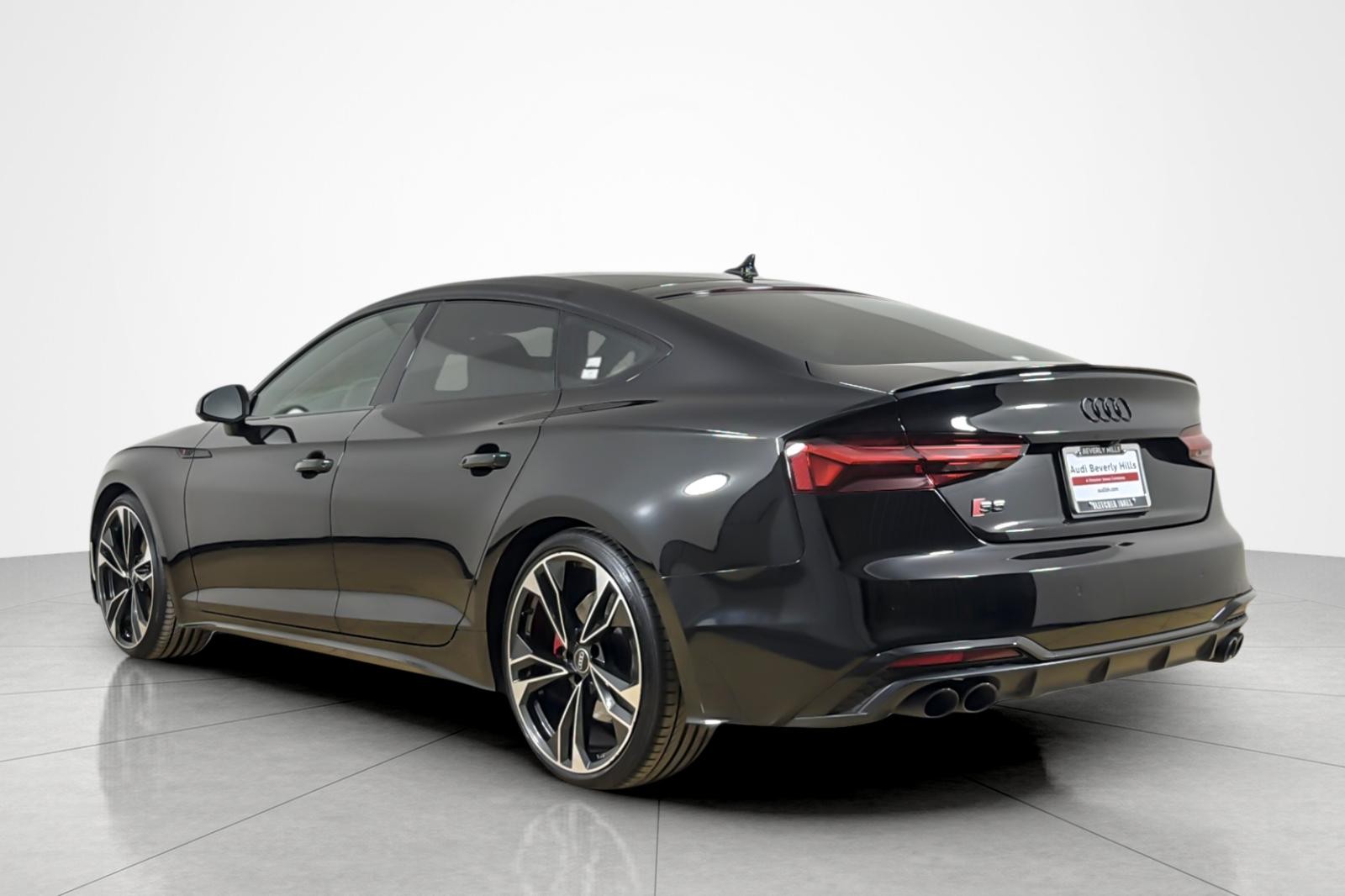 Used 2023 Mythos Black Metallic Audi Premium Plus 3.0 TFSI quattro image 3