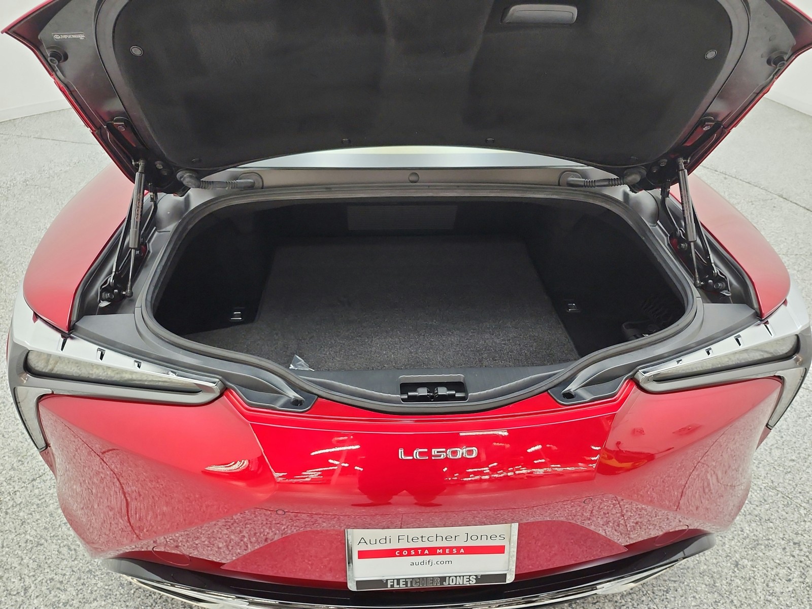 Used 2021 Infrared Lexus LC 500 image 20
