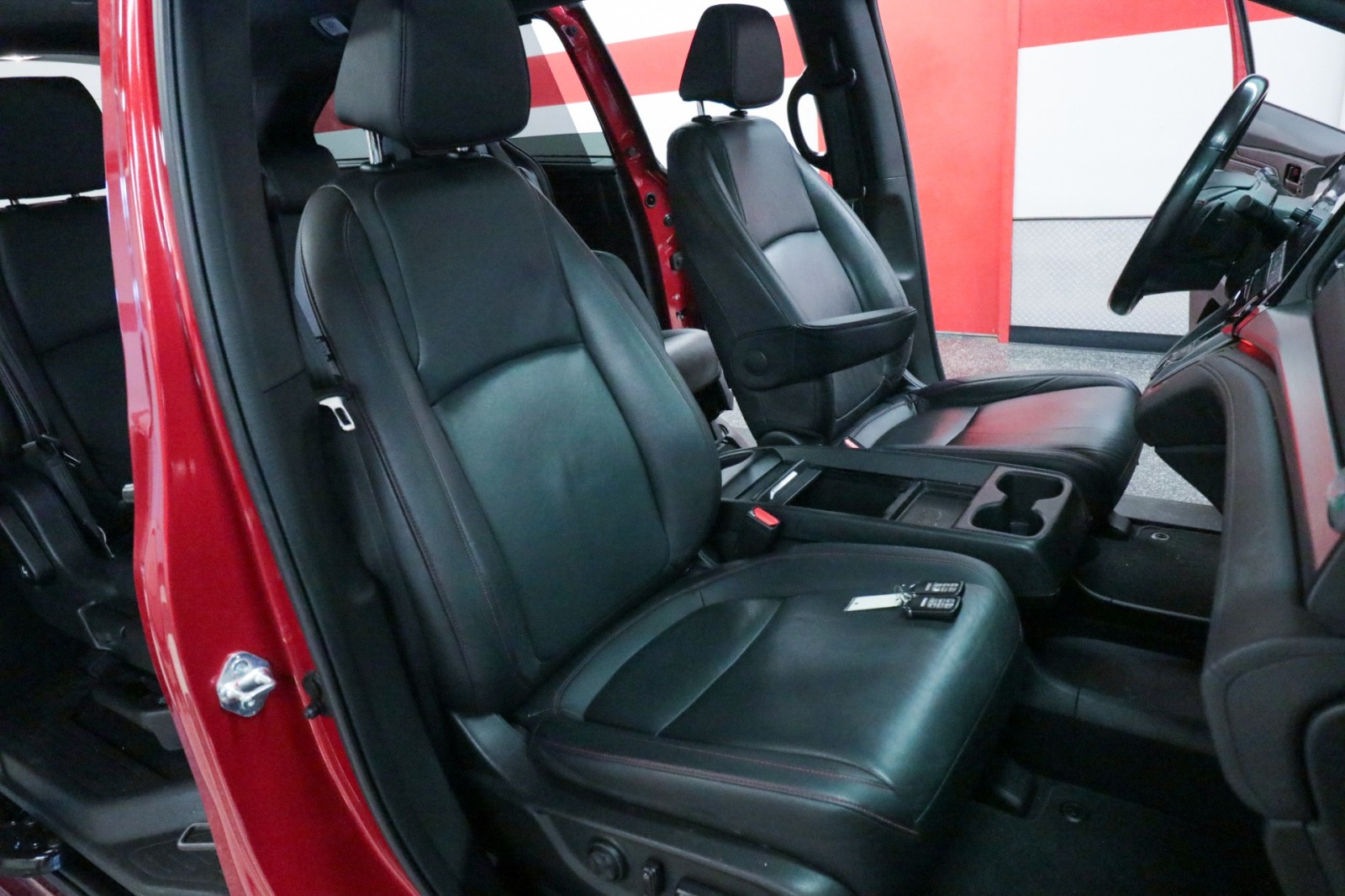 Used Car 2023 Honda Odyssey  Sport For Sale Under $35,000 In Austin, Texas