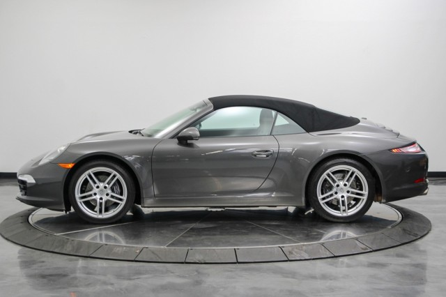 2015 Porsche 911 Carrera 2