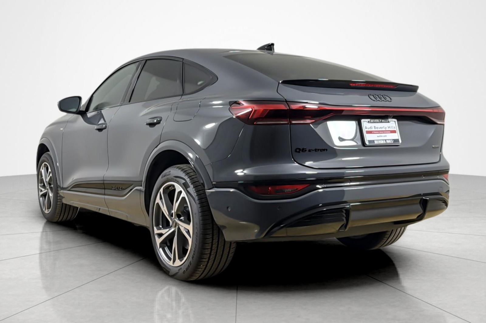 New 2027 Magnet Gray Audi Premium Plus quattro image 4