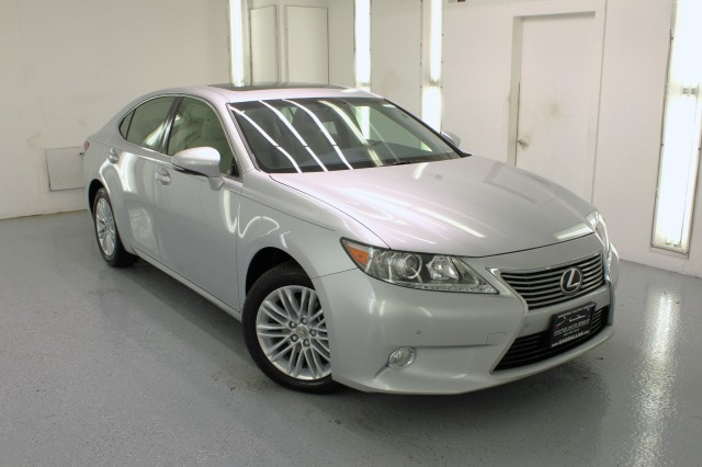 Used Car 2013 Lexus Es 350  4dr Sdn For Sale Under $20,000 In Austin, Texas