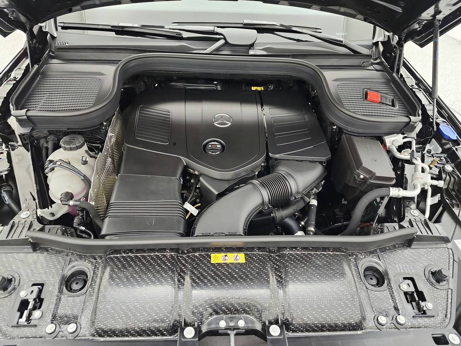 New 2026 Black Mercedes-Benz GLE 350 4MATIC® SUV image 12