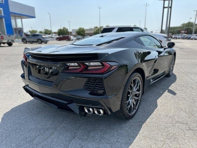 2024 Chevrolet Corvette 2LT 26