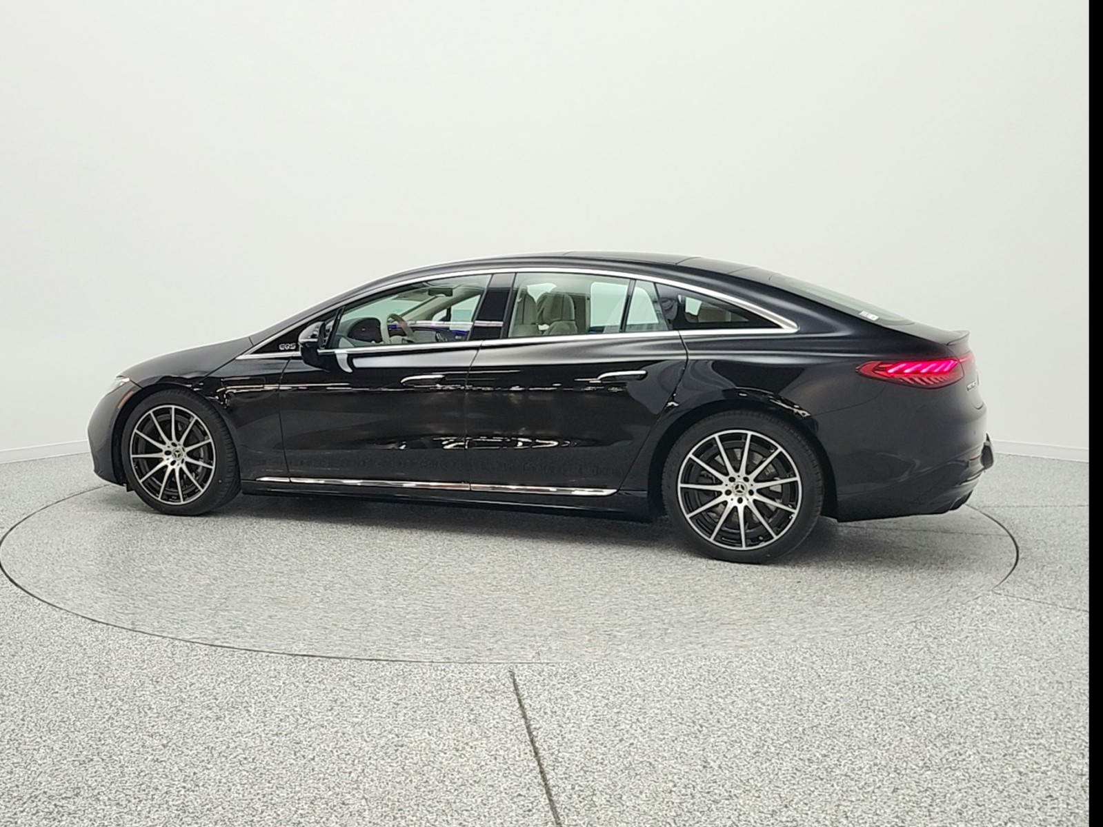 New 2026 Obsidian Black Metallic Mercedes-Benz EQS 450 image 8