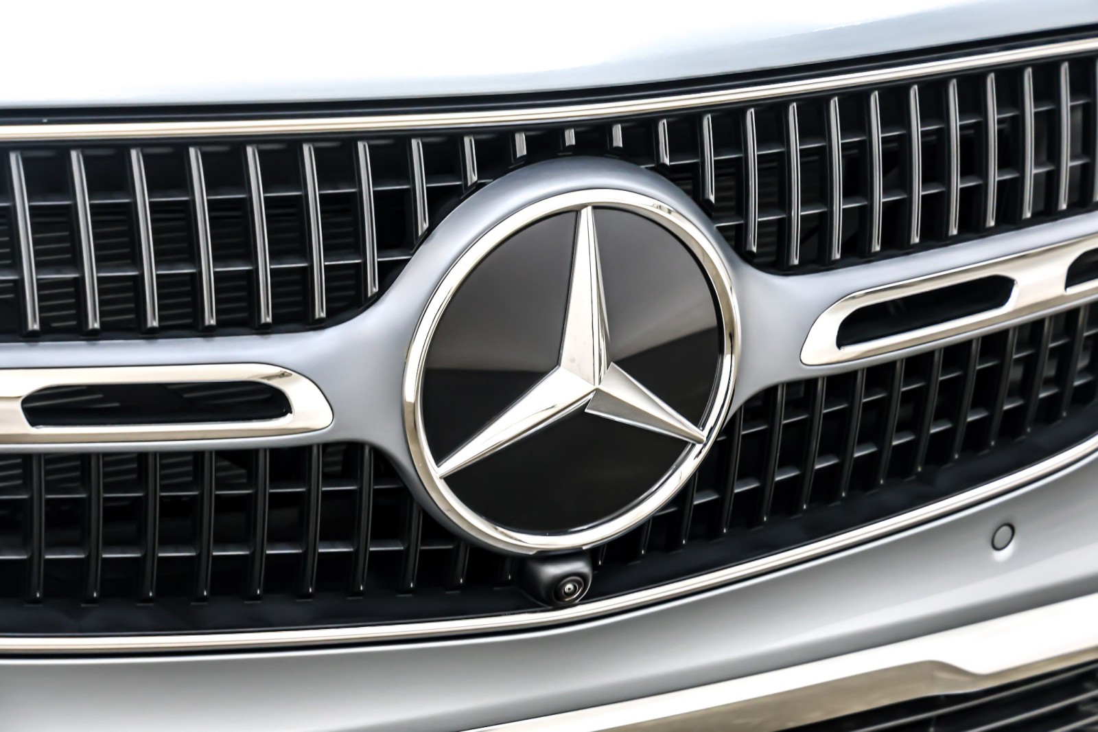 New 2026 Cirrus Silver Metallic Mercedes-Benz GLC 300 image 13