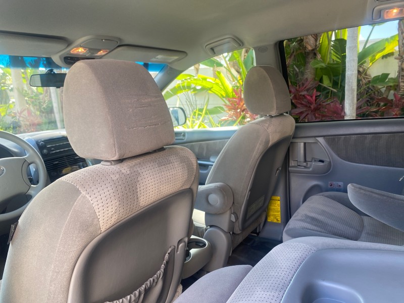 2010 Toyota Sienna LE LOW MILES 41,871 1 OWNER 7 PASSENGER in , 