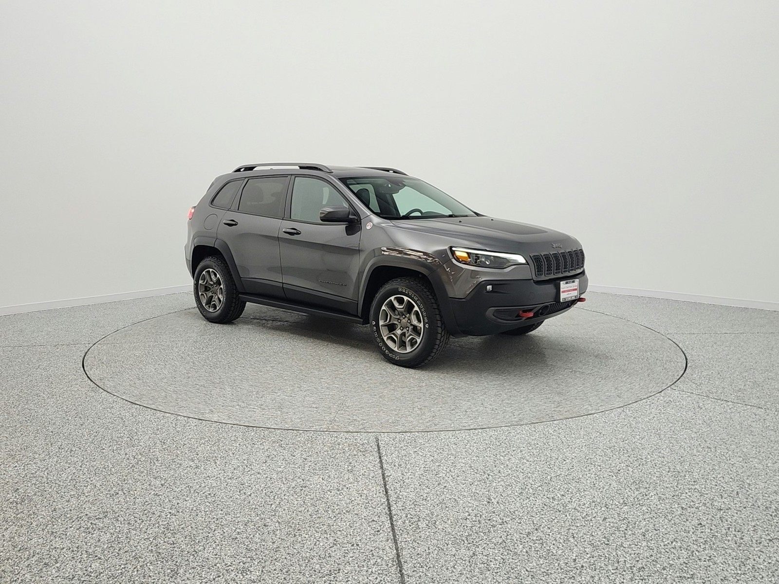 Used 2020 Granite Crystal Metallic Clearcoat Jeep Trailhawk Elite 4x4 image 3