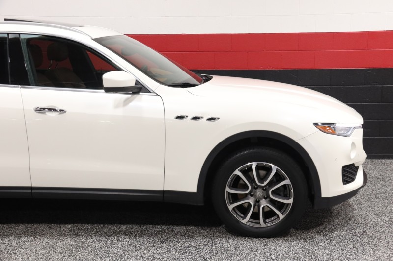 2018 Maserati Levante 4dr Suv in , 