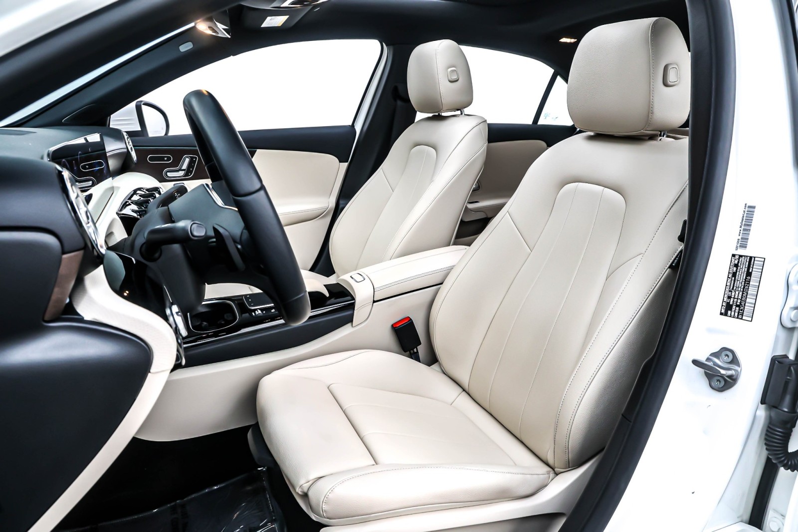 Used 2021 Polar White Mercedes-Benz A 220 Sedan image 16