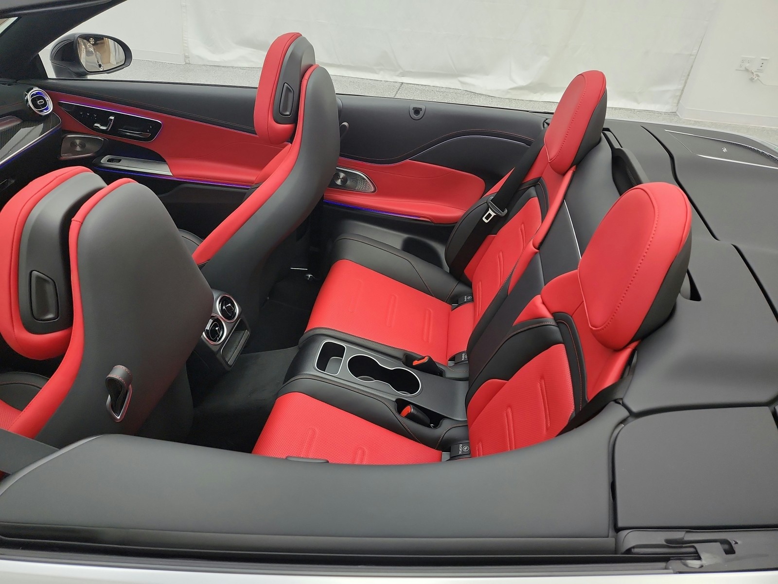 New 2026 MANUFAKTUR Graphite Grey Magno Mercedes-Benz AMG® CLE 53 image 10