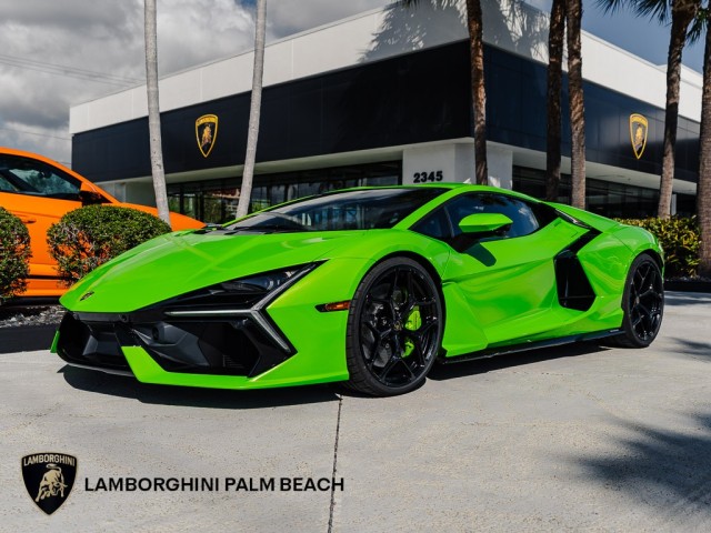 2026 Lamborghini Revuelto's photo