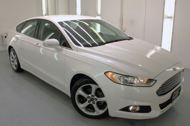 Used Car 2016 Ford Fusion  Se For Sale Under $10,000 In Austin, Texas