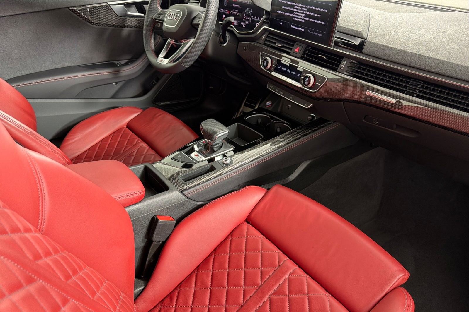 Used 2023 Daytona Gray Pearl Effect Audi Premium Plus 3.0 TFSI quattro image 14