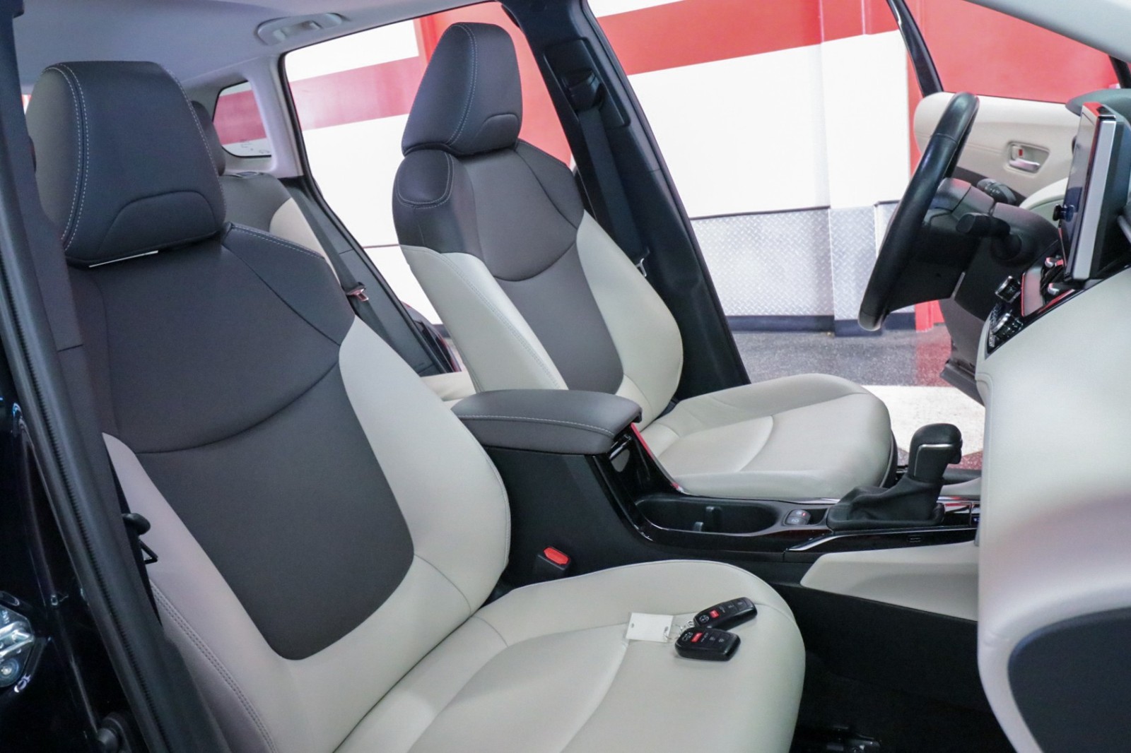 Used Car 2023 Toyota Corolla Cross  Xle For Sale Under $30,000 In Austin, Texas