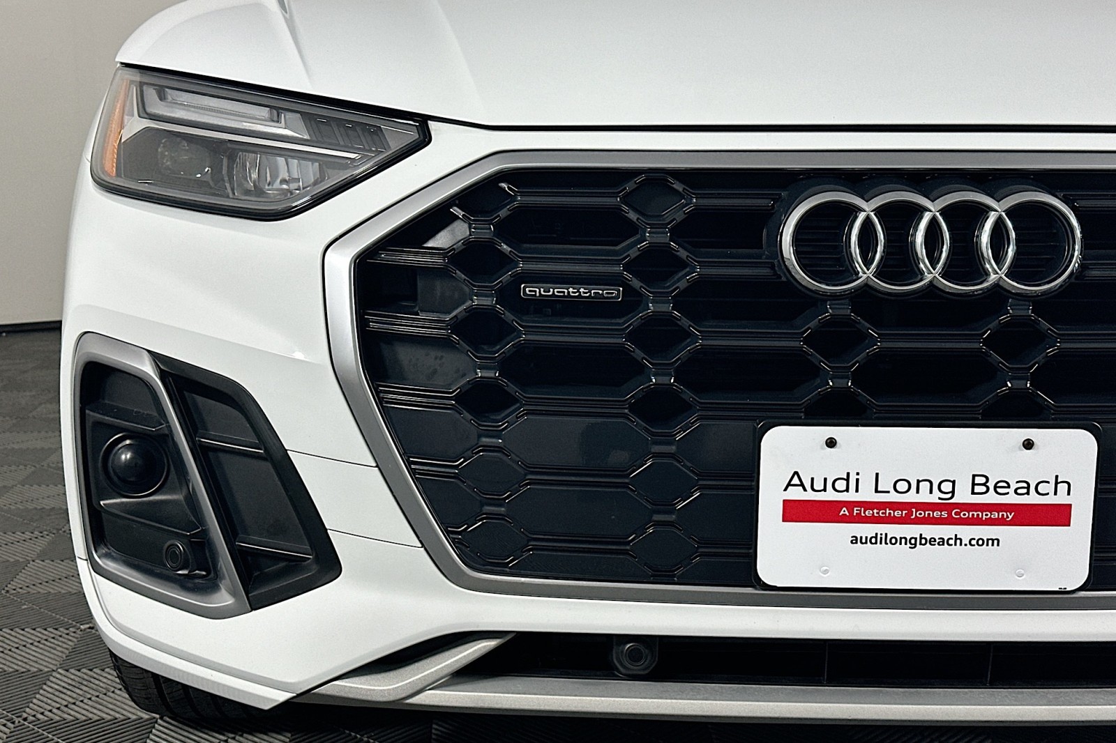 Used 2023 Glacier White Metallic Audi S line Premium image 16