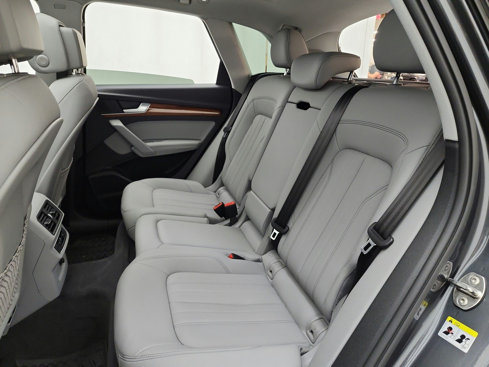 Used 2023 Daytona Gray Pearl Effect Audi S line Premium Plus image 15