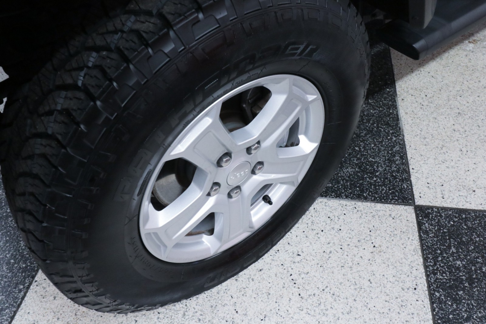 Used Car 2021 Jeep Wrangler  Unlimited Sport S For Sale Under $25,000 In Austin, Texas