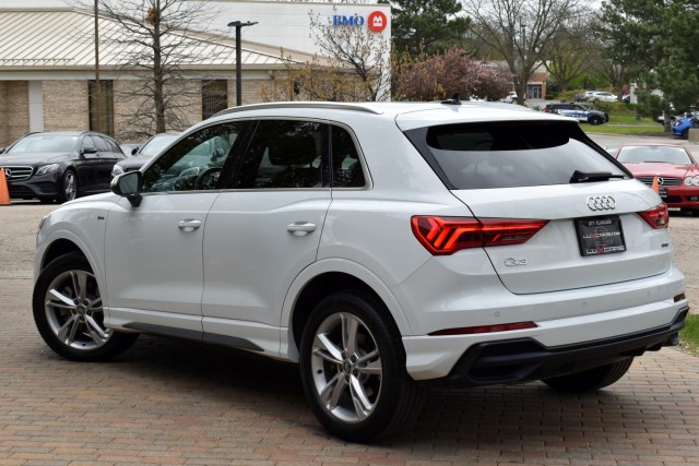 2021 Audi Q3 AWD Pano Moonroof Leather Heated Seats Park Assist 8