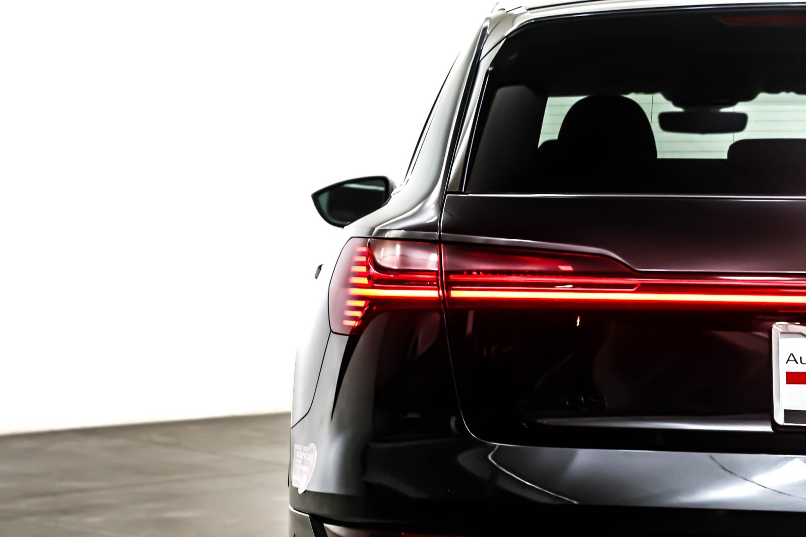 Used 2024 Mythos Black Metallic Audi Premium Plus quattro image 15