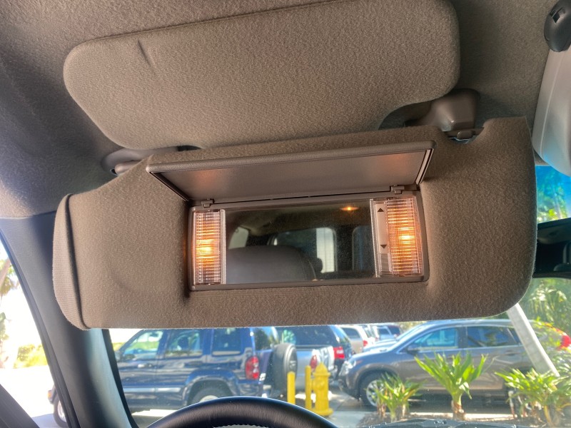 2001 Chevrolet Suburban LT Z71 1 FL 4WD 44 SERVICES NO ACCIDENTS in ,