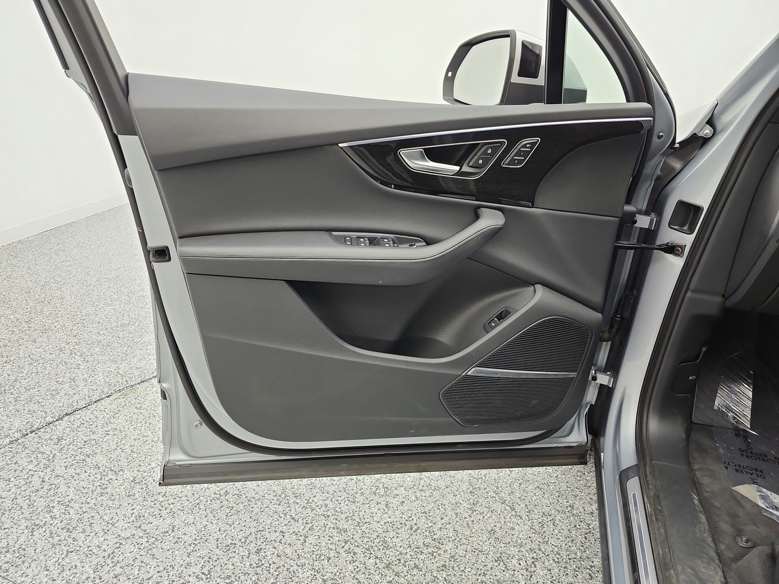 Used 2023 Satellite Silver Metallic Audi Premium Plus 55 TFSI quattro image 13