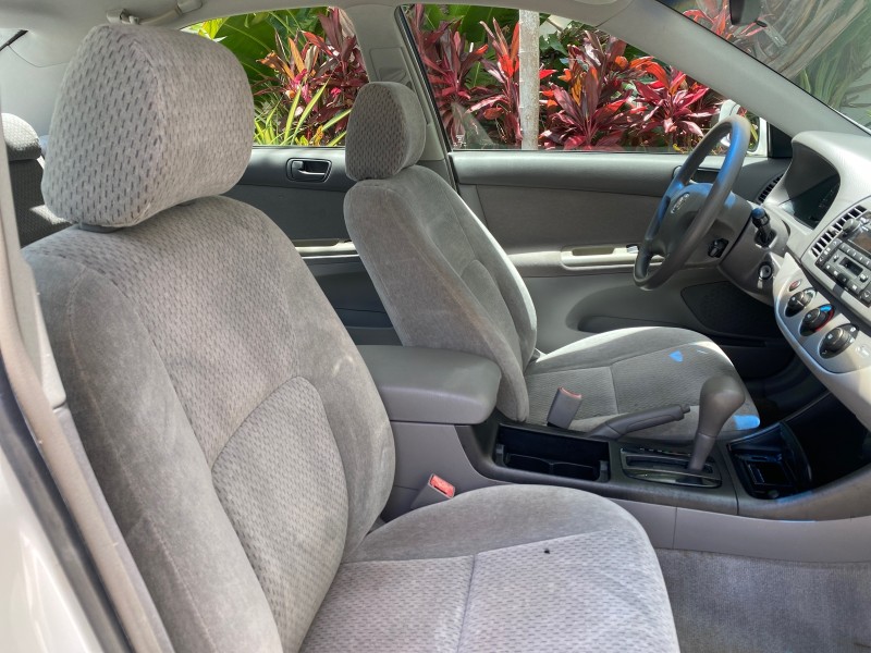 2003 Toyota Camry LE LOW MILES 61,005 in , 