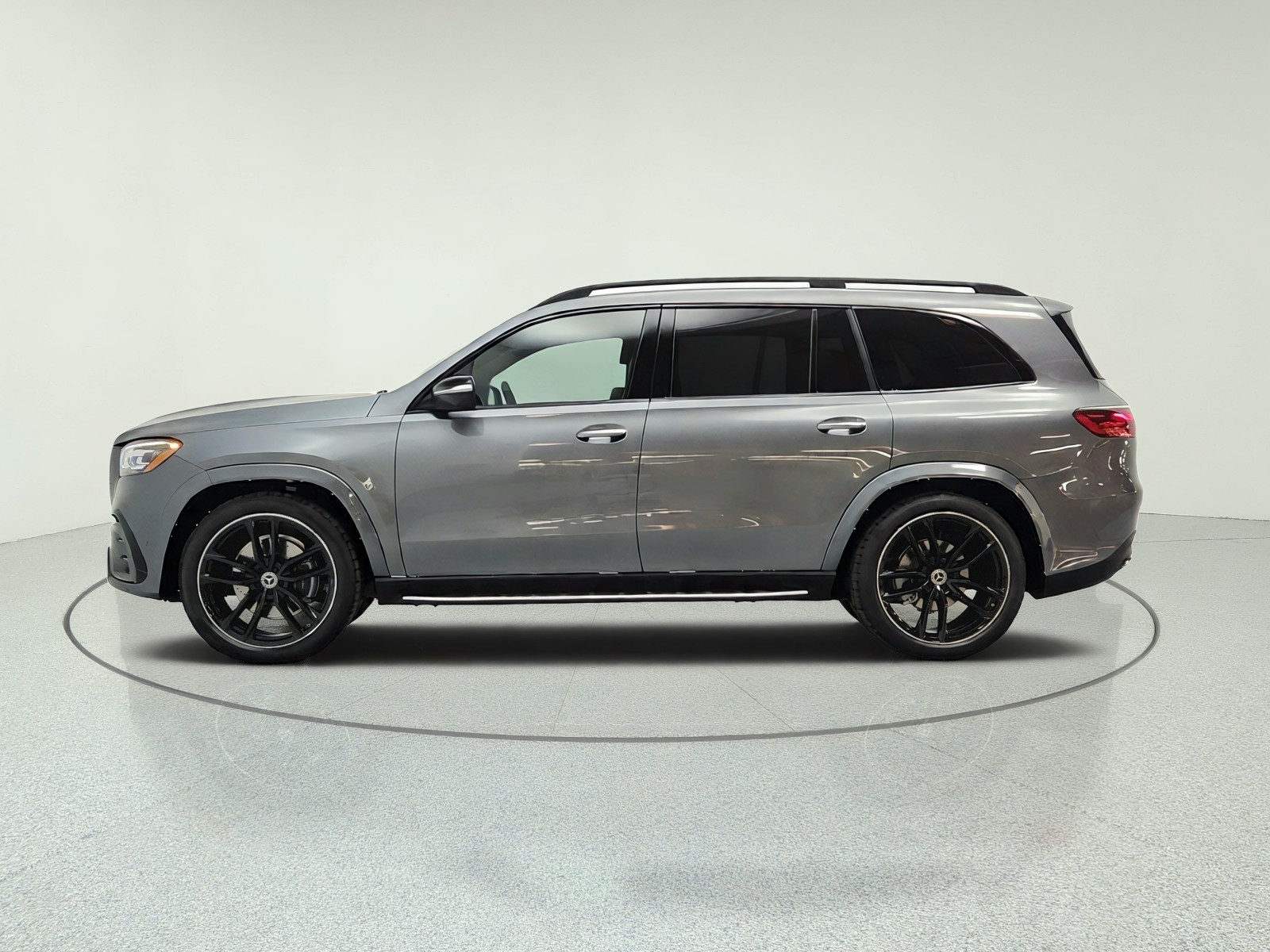 New 2026 Selenite Grey Metallic Mercedes-Benz GLS 450 4MATIC® SUV image 8