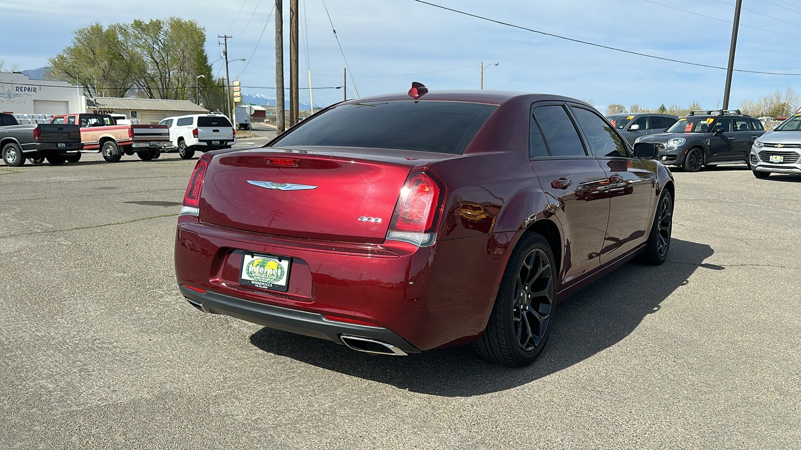 2019 Chrysler 300 Touring 3