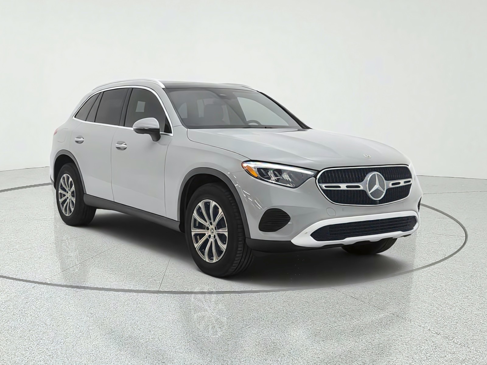 New 2027 MANUFAKTUR Alpine Grey Mercedes-Benz GLC 300 4MATIC® SUV image 2