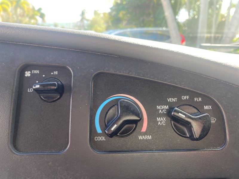 2006 Ford Econoline Commercial Cutaway LOW MILES 27,641 1 OWNER in , 