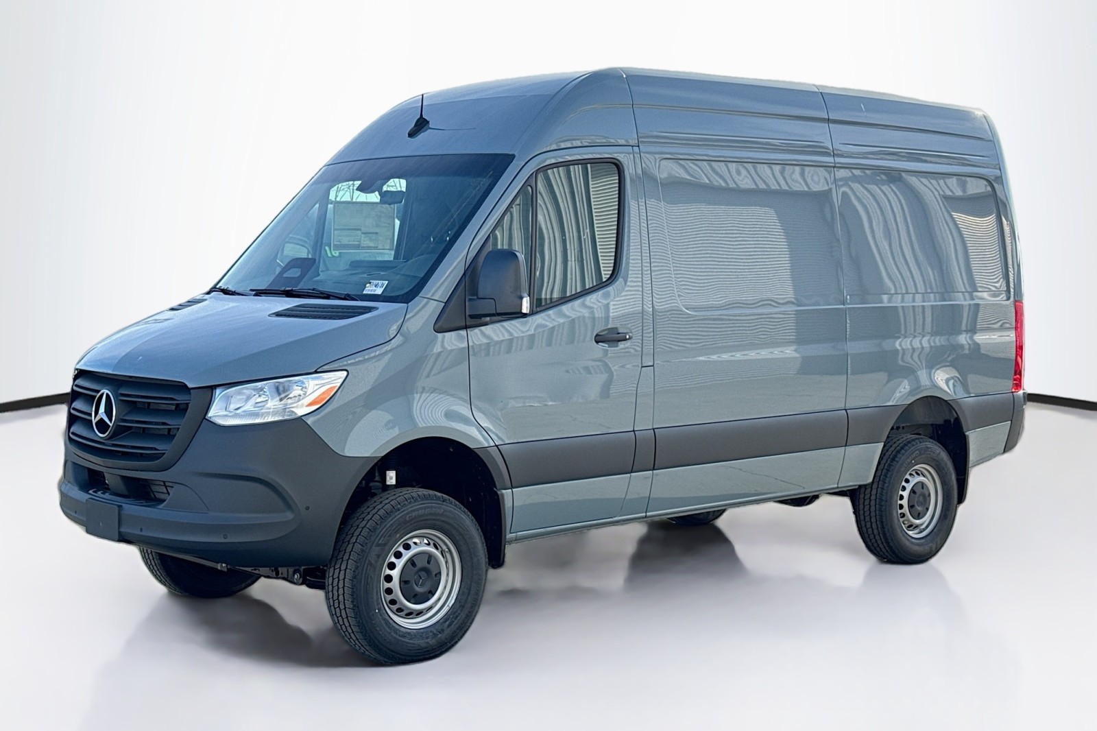2026 Mercedes-Benz Sprinter Cargo Van 2026 Mercedes-Benz Sprinter Cargo Van 2500 High Roof I4 Diesel HO 144 AWD Minivan/Van