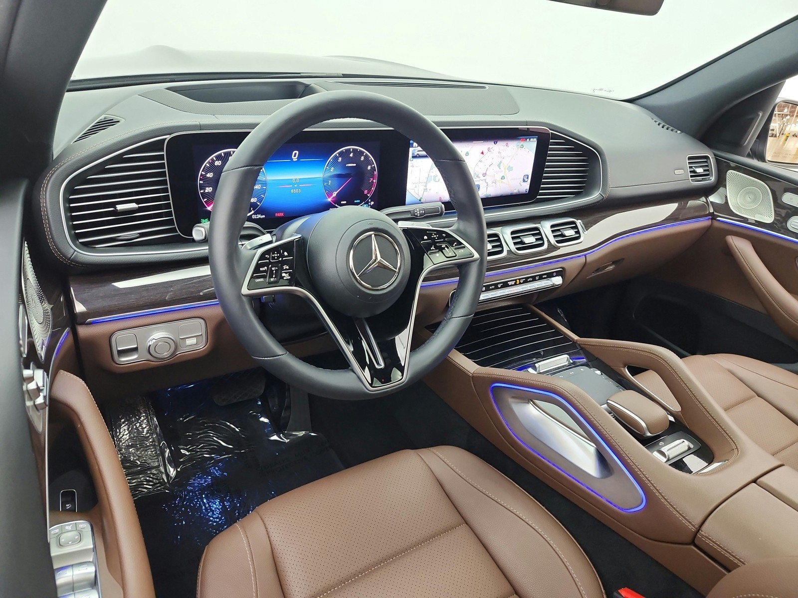 Certified Used 2026 Obsidian Black Metallic Mercedes-Benz GLS 450 4MATIC® SUV image 14