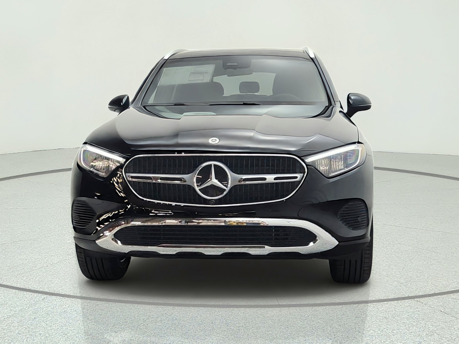 New 2027 Black Mercedes-Benz GLC 300 SUV image 2
