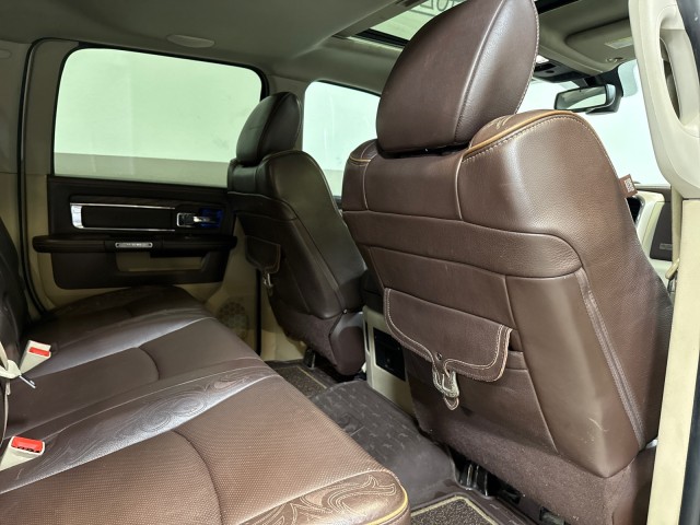 2017 Ram 3500 Laramie Longhorn 4WD Cummins MegaCab in ,