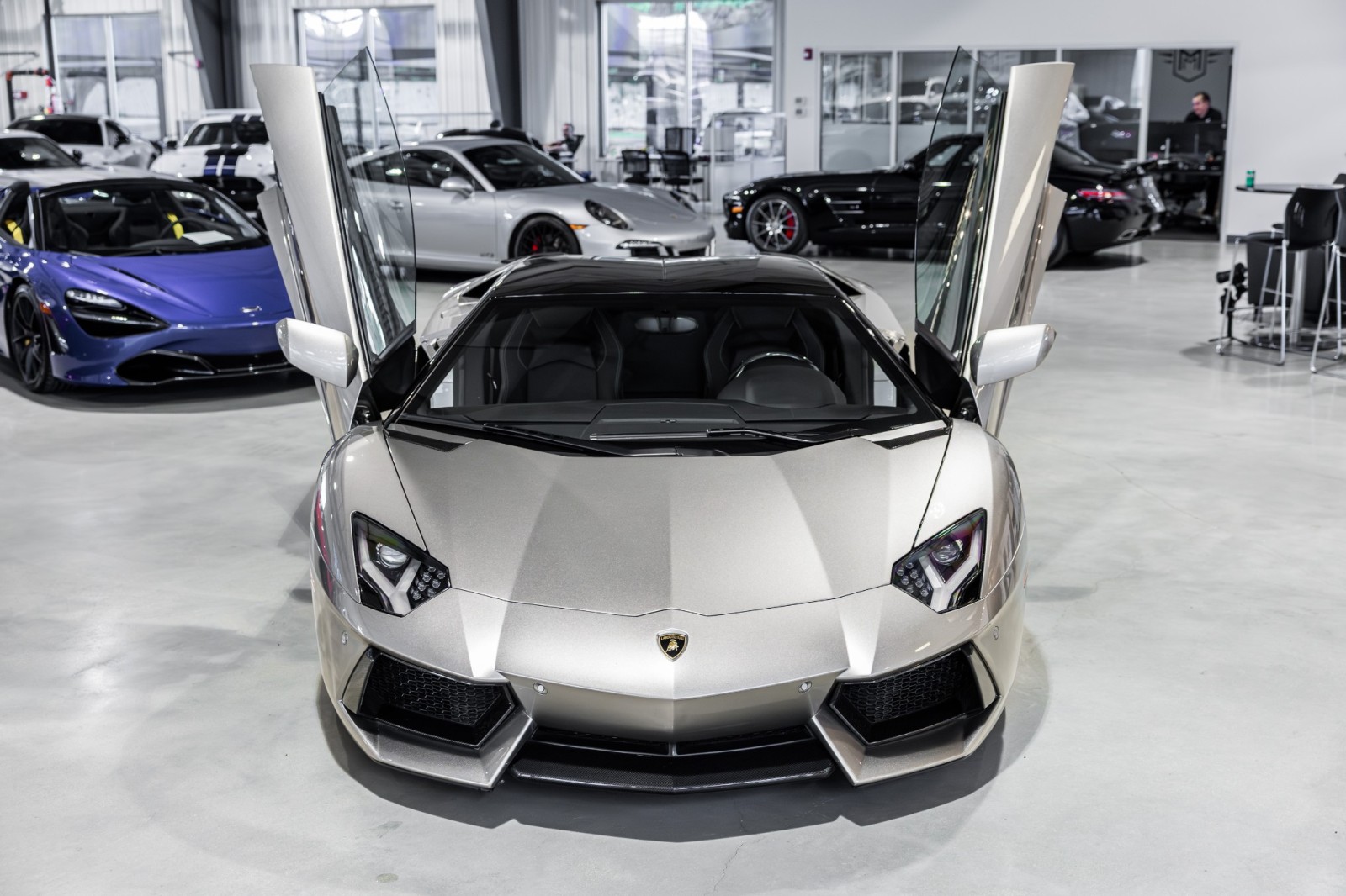 Used Car 2014 Lamborghini Aventador  Roadster - Grigio Antares Metallic - Transparent Engine Bonnet - Sensonum Sound System For Sale Under $440,000 In Boerne, Texas