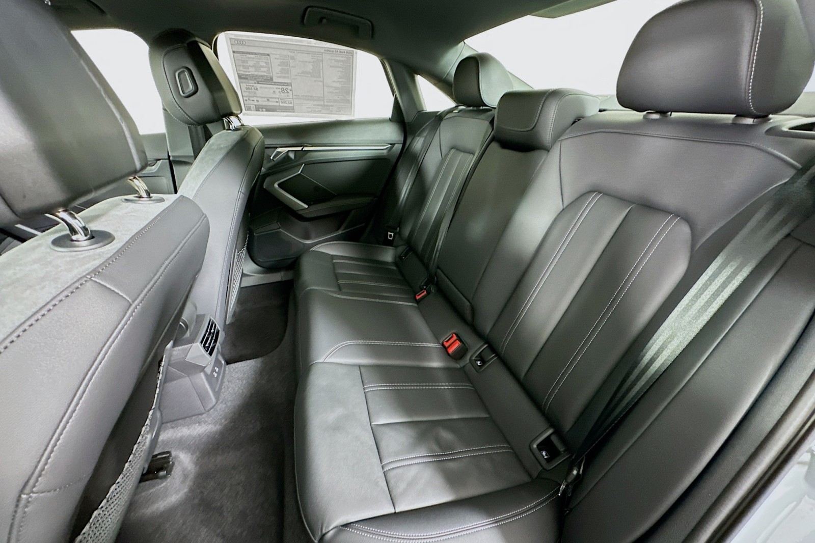 New 2026 Arrow Gray Pearl Effect Audi Premium Plus image 9