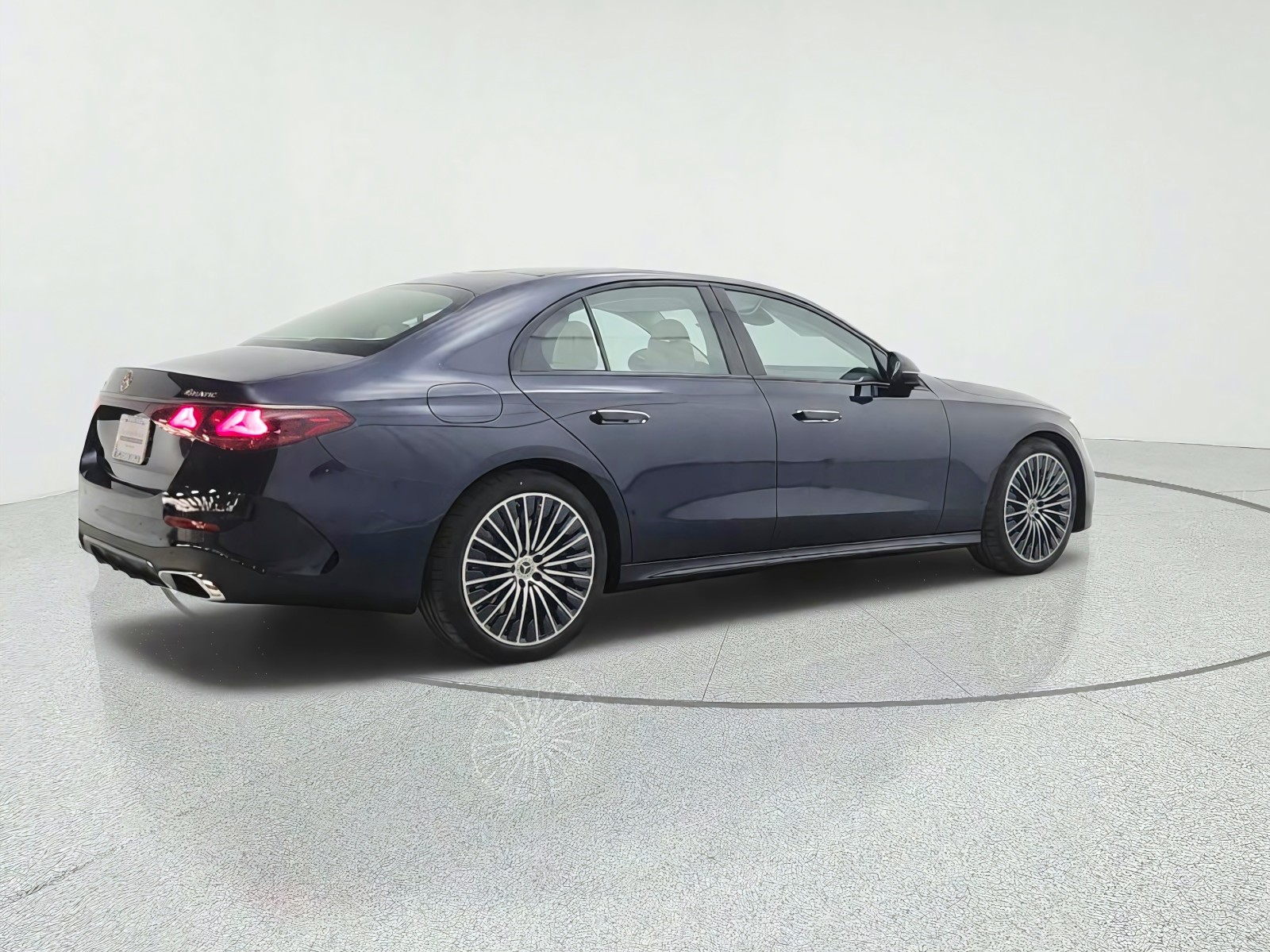 New 2027 Nautical Blue Metallic Mercedes-Benz E 450 4MATIC® Sedan image 5