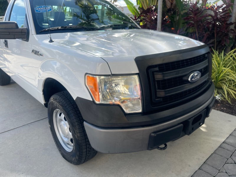 2014 Ford F-150 XL LOW MILES 28,806 4WD in , 