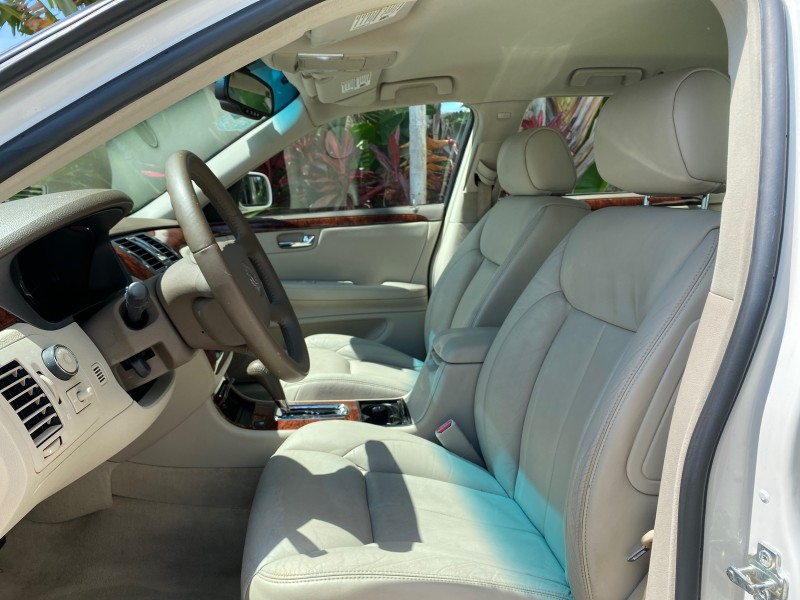 2006 Cadillac DTS LOW MILES 58,287 in , 