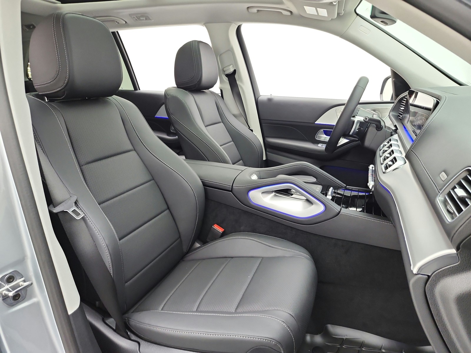 New 2026 Cirrus Silver Metallic Mercedes-Benz GLS 450 4MATIC® SUV image 14