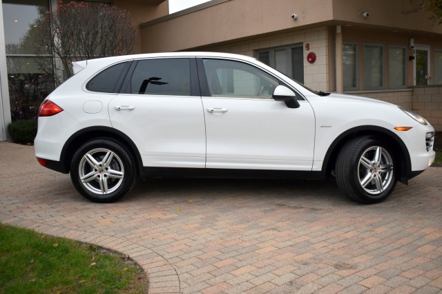 2014 Porsche Cayenne Diesel Platinum Edition 14