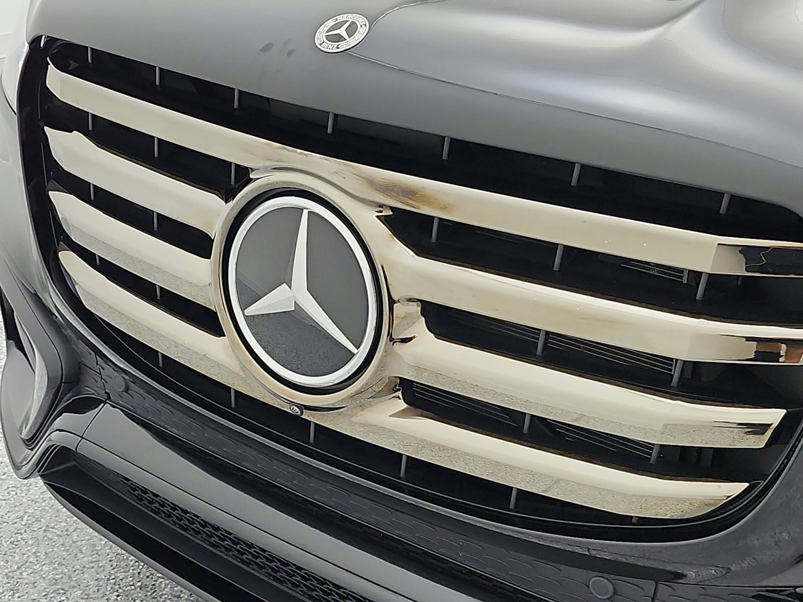 Certified Used 2024 Obsidian Black Metallic Mercedes-Benz GLS 450 image 19